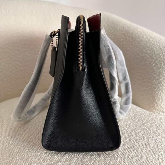 Coach Tatum Carryall - Picture 3 of 10